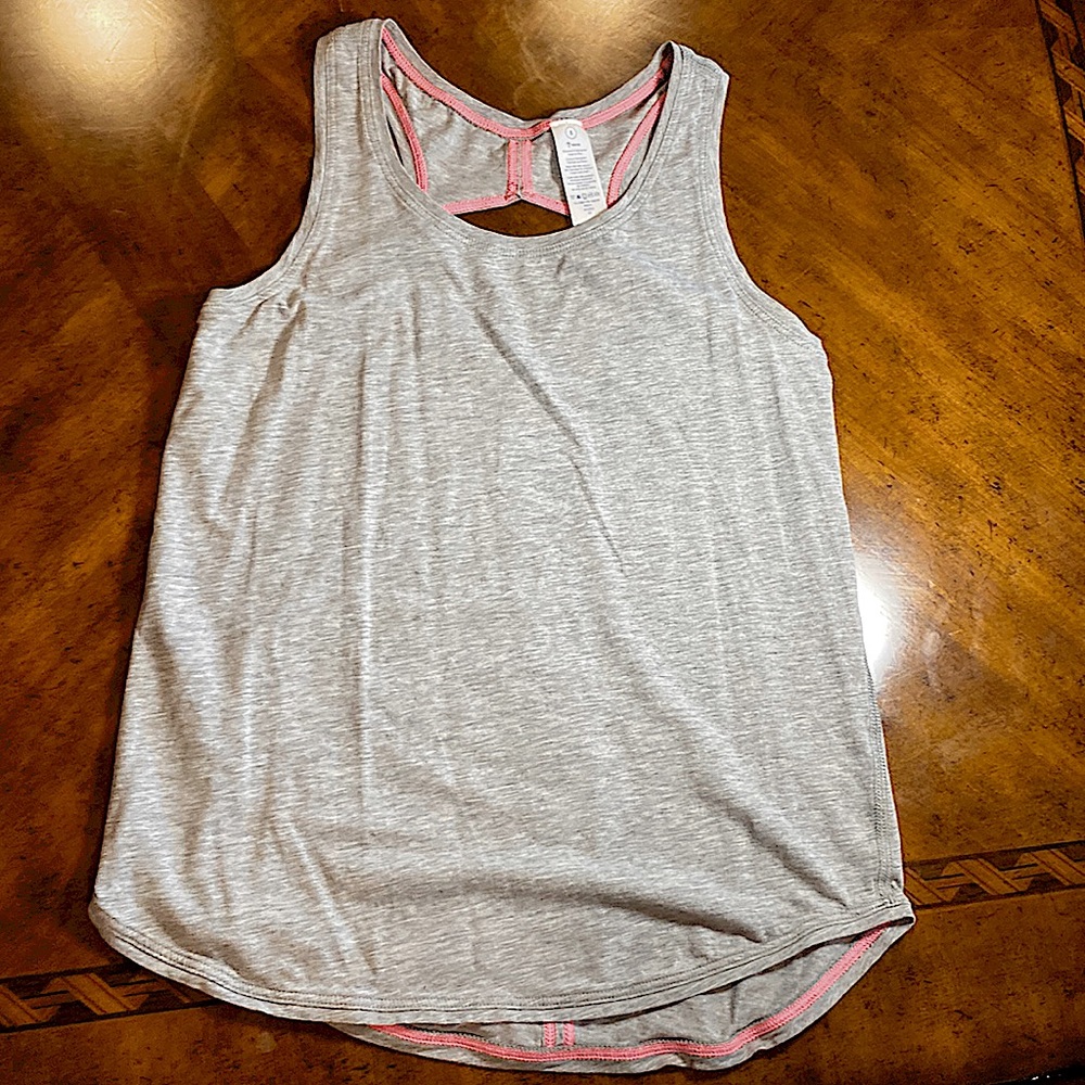 Gray workout tank top